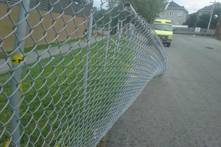 Découvrez notre service de réparation de clôtures !